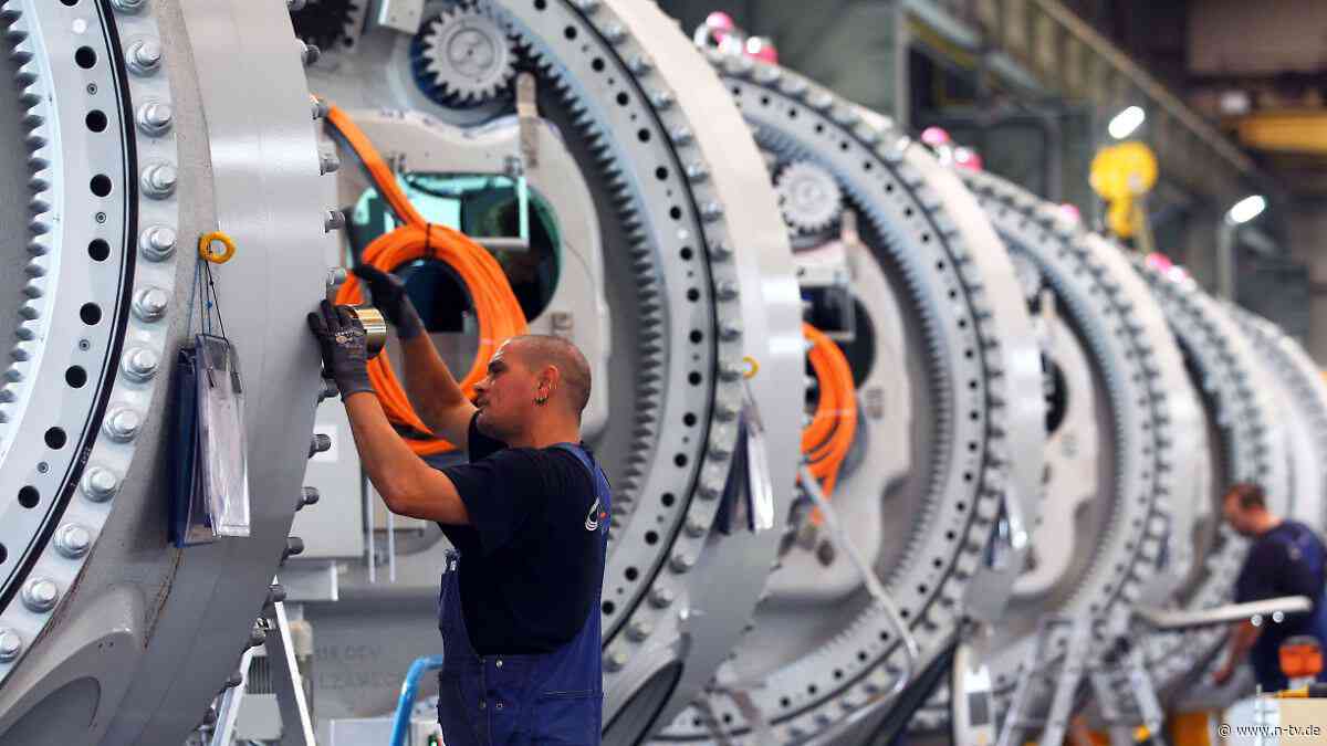 "Erholung bleibt fragil": Wirtschaftsinstitute schrauben Prognosen zum Wachstum deutlich hoch