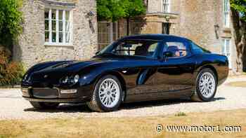 The Bristol Fighter Supercar Is Back From The Dead With Its Mighty V10