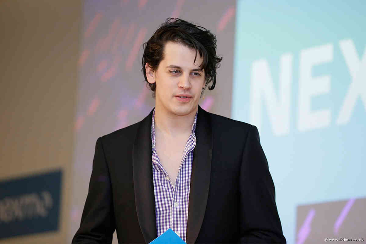 Milo Yiannopoulos Demanded Millions Be Deported, Then ICE Chained Him and Shipped Him to Britain