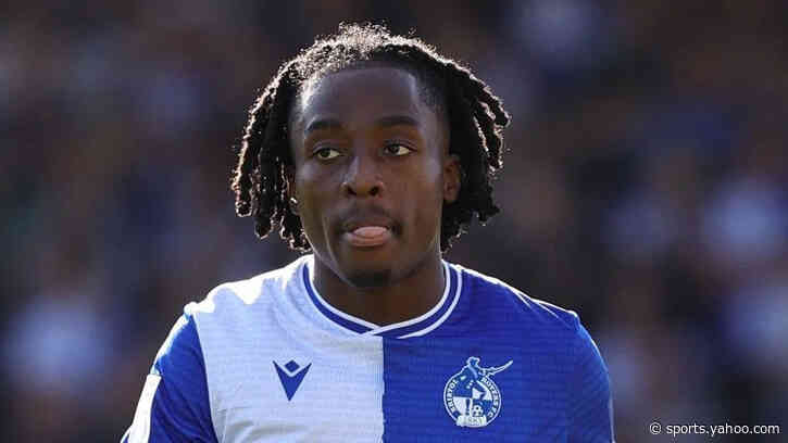 Southend sign forward Omochere on season-long loan