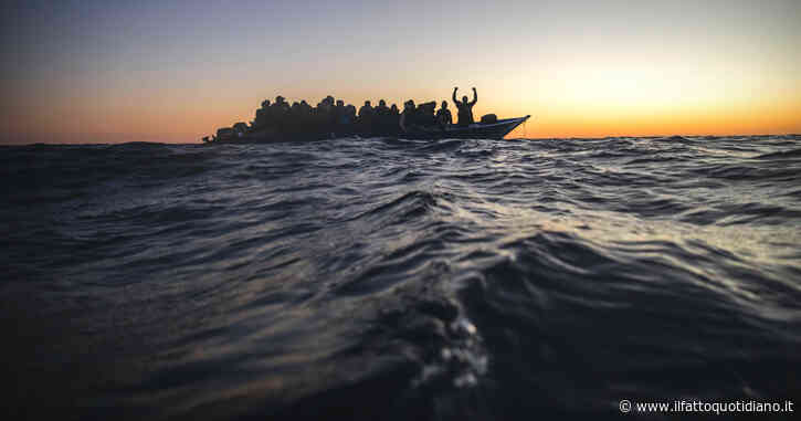Migranti, naufragio al largo delle Canarie: “Oltre 80 morti, anche un bebè. Sopravvissuti in 44”