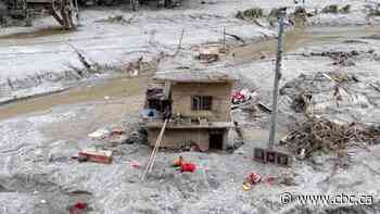 Canadian families still waiting for answers 1 week after Nepal flood disaster