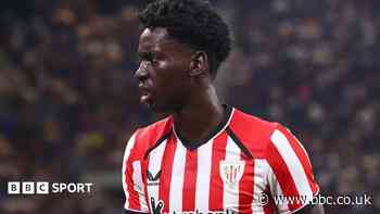 West Ham sign left-back Boiro on loan