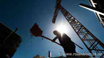Schwerer Baustellenunfall in München: 400-Kilo-Platte trifft Arbeiter