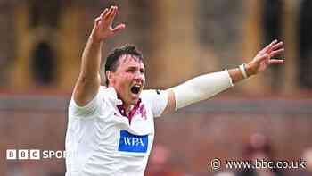 Title-chasing Somerset punish Glamorgan on day one