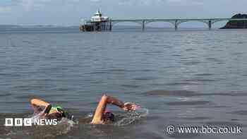Girls 'ill' after training for Bristol Channel swim