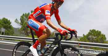 LIVE Vuelta | Gevecht tussen de klassementsmannen in loodzware bergrit naar Calar Alto, houdt Enric Mas stand?