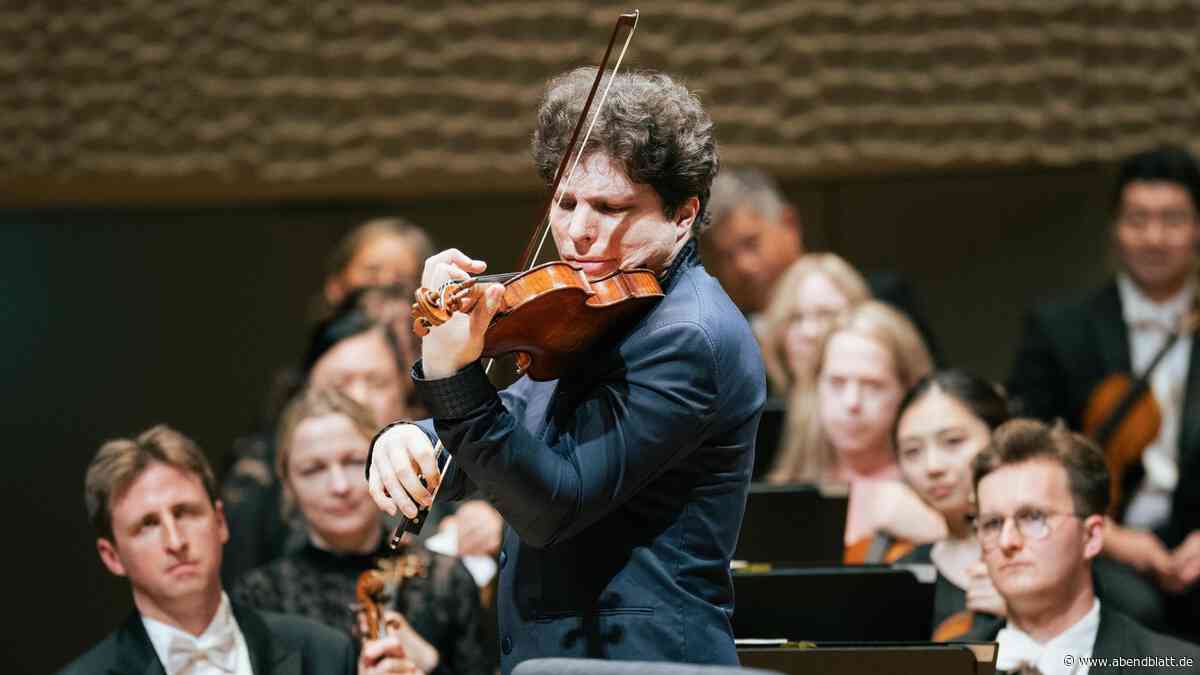 Elbphilharmonie: Manfred Honeck versetzt die Menschen in Hypnose