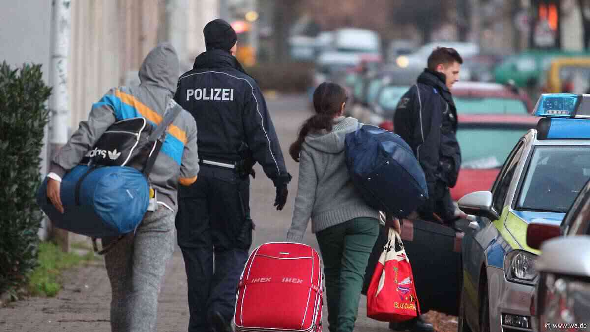 12.000 Straftaten von Ausreisepflichtigen in NRW: „Skandal, der immer größer wird“