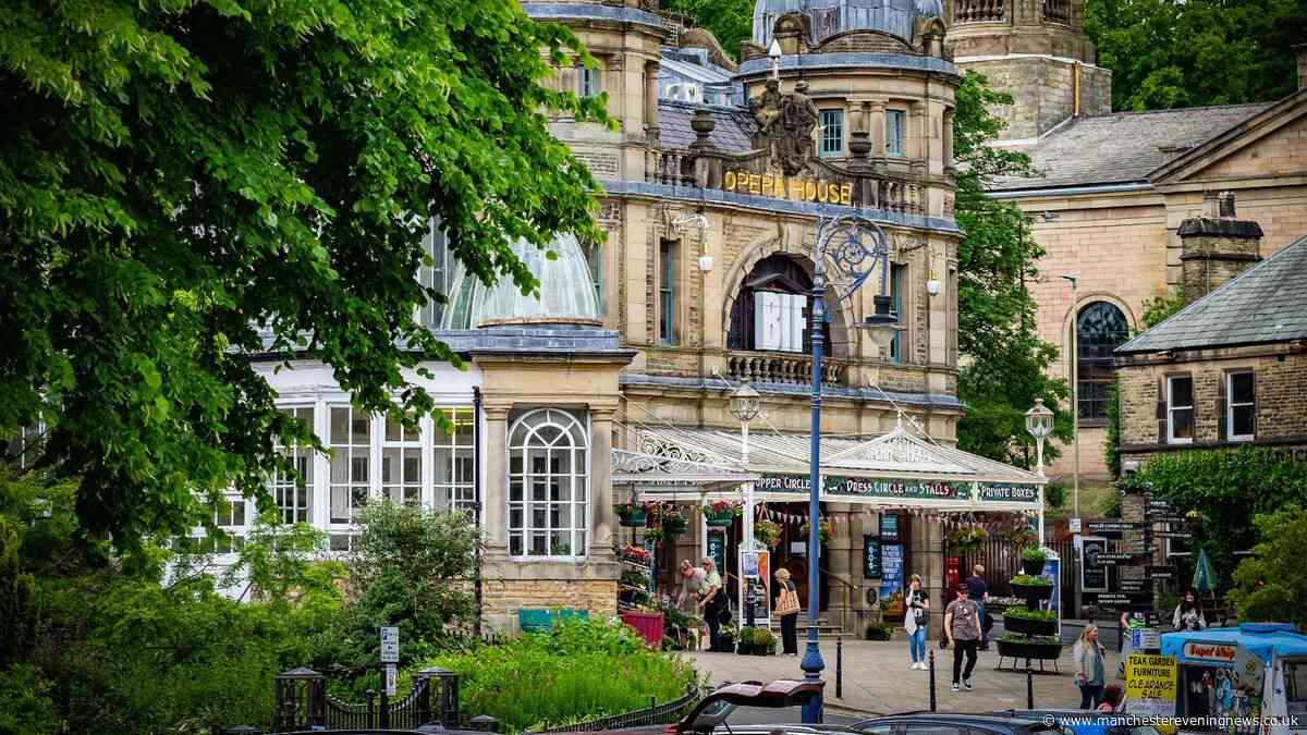 The beautiful Peak District town with historic buildings and tearooms just a £2 train ticket from Manchester