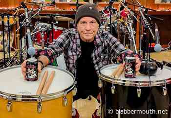 IRON MAIDEN's 'Eddie's Dive Bar' Pre-Show Events Are Coming To The U.S.