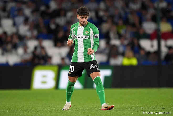 Barcelona frustrated with Real Betis after missing out on €8.6m windfall from ex-winger’s collapsed move