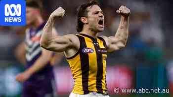 Live: Hawks complete stunning upset over Freo to clinch prelim berth