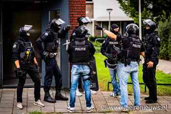 UPDATE: Twee personen aangehouden na melding van getoond wapen