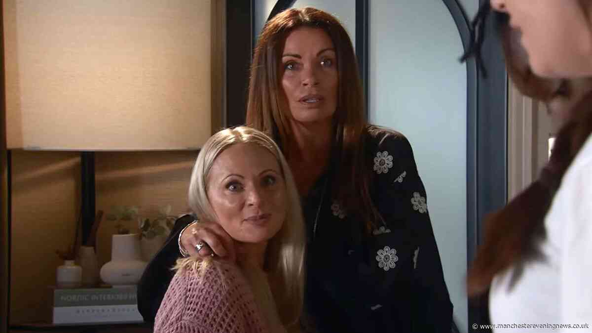 Coronation Street fans spot 'criminal' move year after major move for soap's popular couple