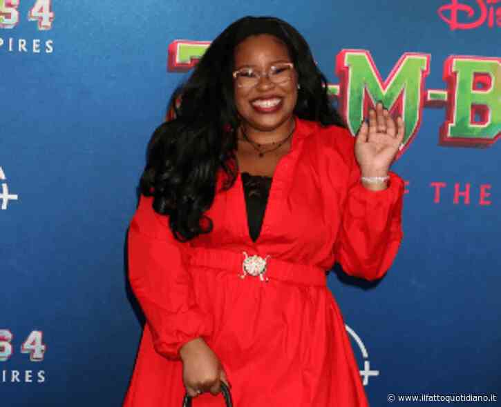 È morta a 33 anni Carla Jeffery, star dei film Disney “Zombies”. L’ultimo messaggio del fratello: “Ehi sorellina, richiamami appena leggi, non lasciare che nessuno spenga la tua luce”