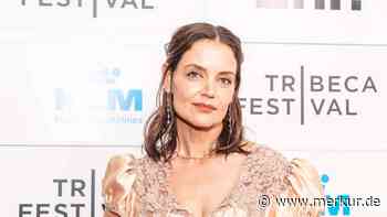 Katie Holmes macht ihre Beziehung mit Künstler Jason Bard Yarmosky offiziell
