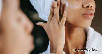 Hormonal Skincare: Die richtige Pflege passend zum Zyklus