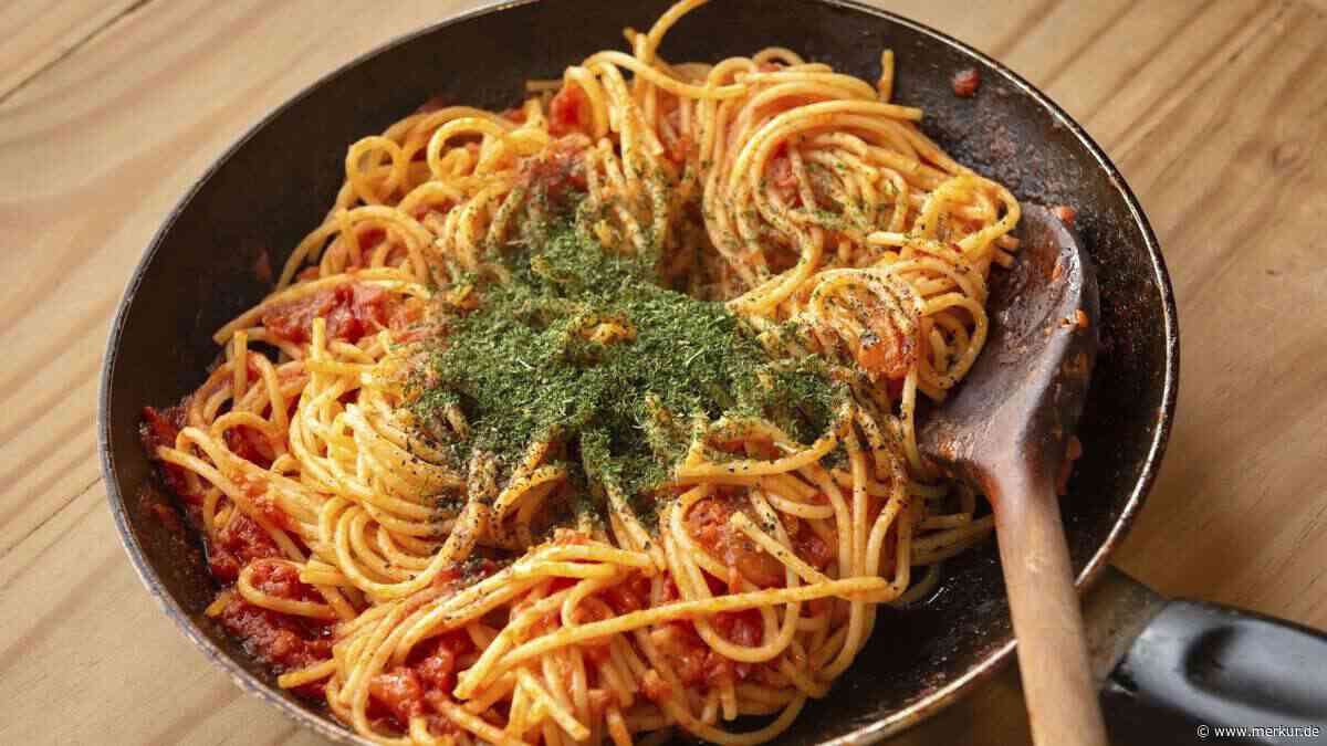 Spaghetti all‘Assassina: So gelingt die berühmte „Mörderpasta“ in Minuten