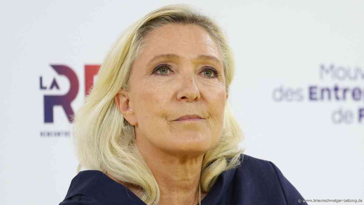 Frankreich: Le Pen stellt radikalen Vorschlag zum Kopftuch vor