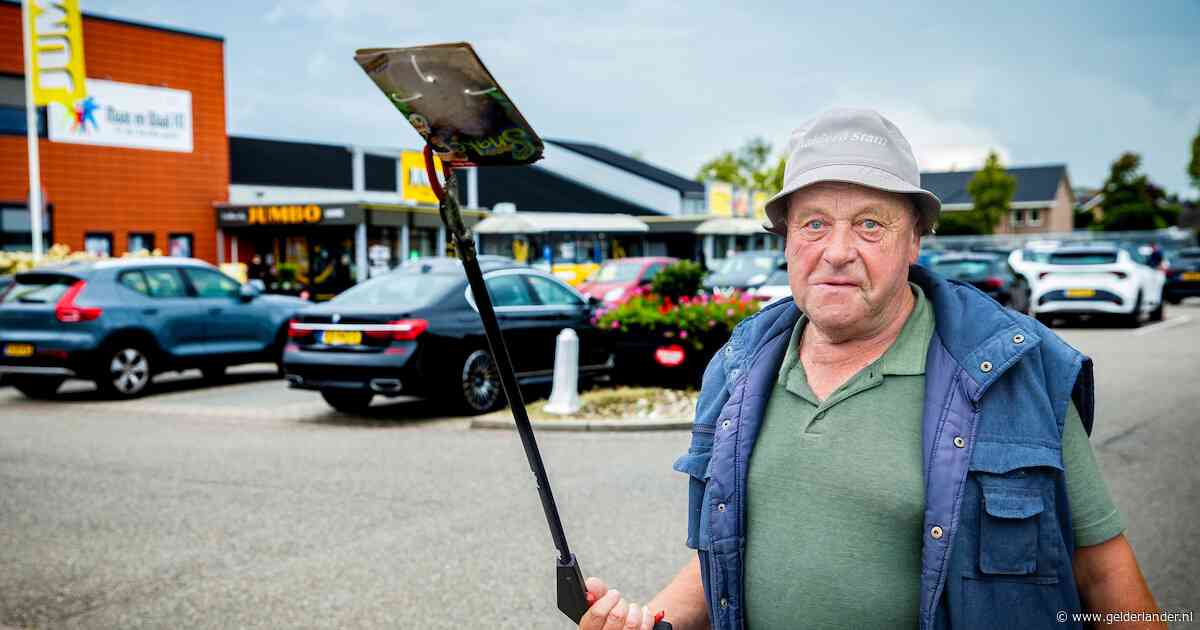 Van slagerij tot Jumbo en begraafplaats: vrijwillige klusser Aalderd is niet te stuiten, ook niet na zijn pensioen