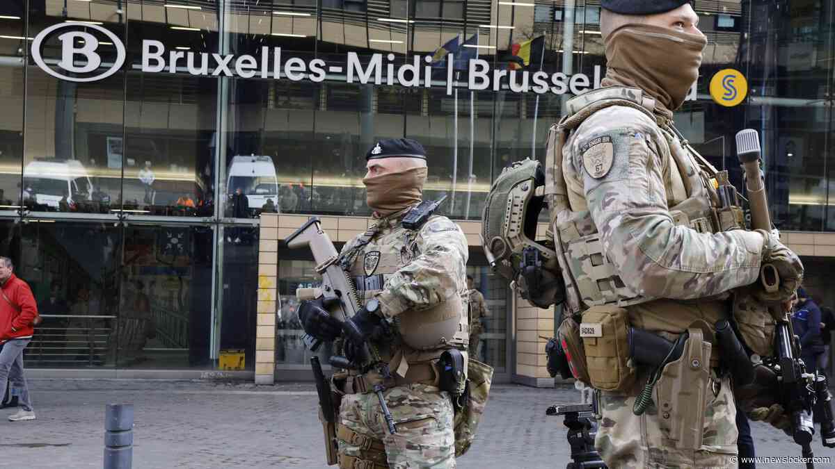 Man met kalasjnikov onder babykleertjes opgepakt op station Brussel-Zuid
