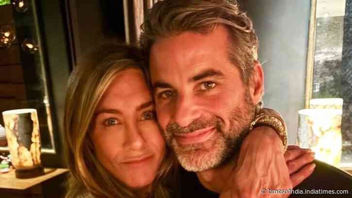Jennifer Aniston’s boyfriend Jim Curtis opens up on partial paralysis, chronic nerve damage