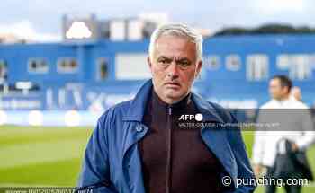 Mourinho pays tribute to Messi after retirement