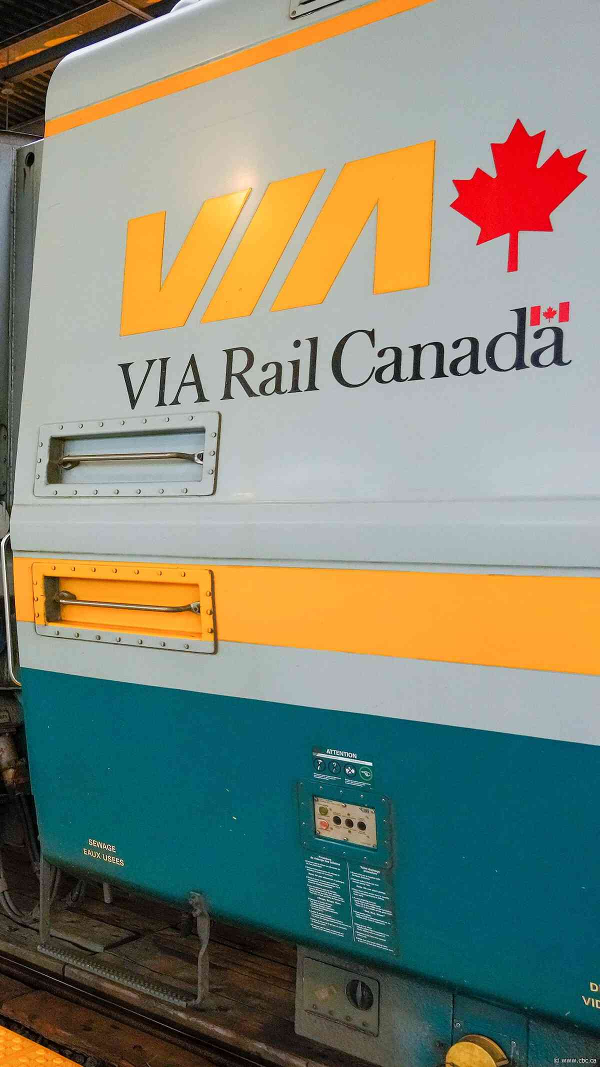 Carney announces $4.7B to build rail cars in Canada instead of U.S.