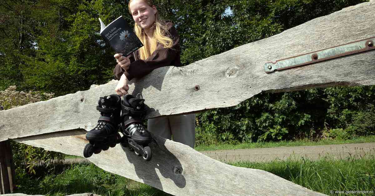 Twee jaar nadat haar benen verlamd raakten, staat Mariëtte (17) weer op haar skeelers