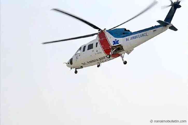 1 person airlifted to hospital in critical condition after Highway 19 crash