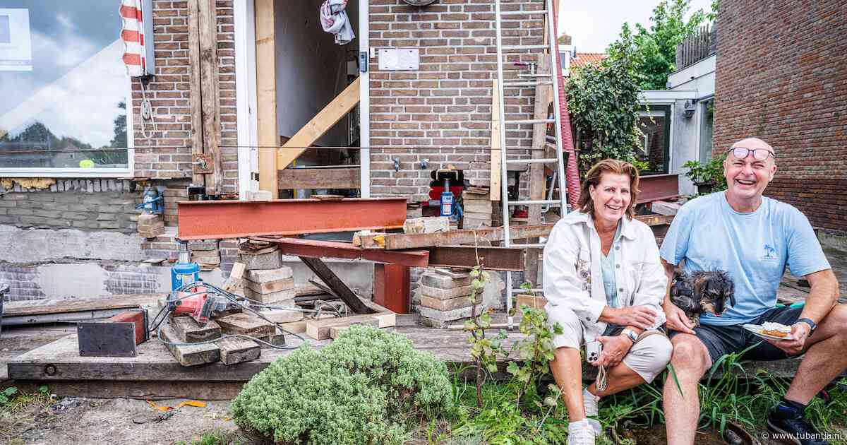 Scheefgezakt huis staat weer recht: ‘Alles wat we deden was slopen. Nu kunnen we eindelijk weer bouwen’