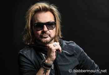 RIKKI ROCKETT Says He Has Stayed Cancer-Free For More Than A Decade: 'It's Never Been Back'