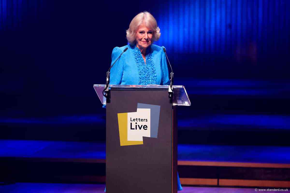 Queen thrills London show audience with surprise letter reading