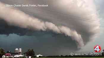 WNY storm chasers encounter rare shelf cloud during Wednesday's storm
