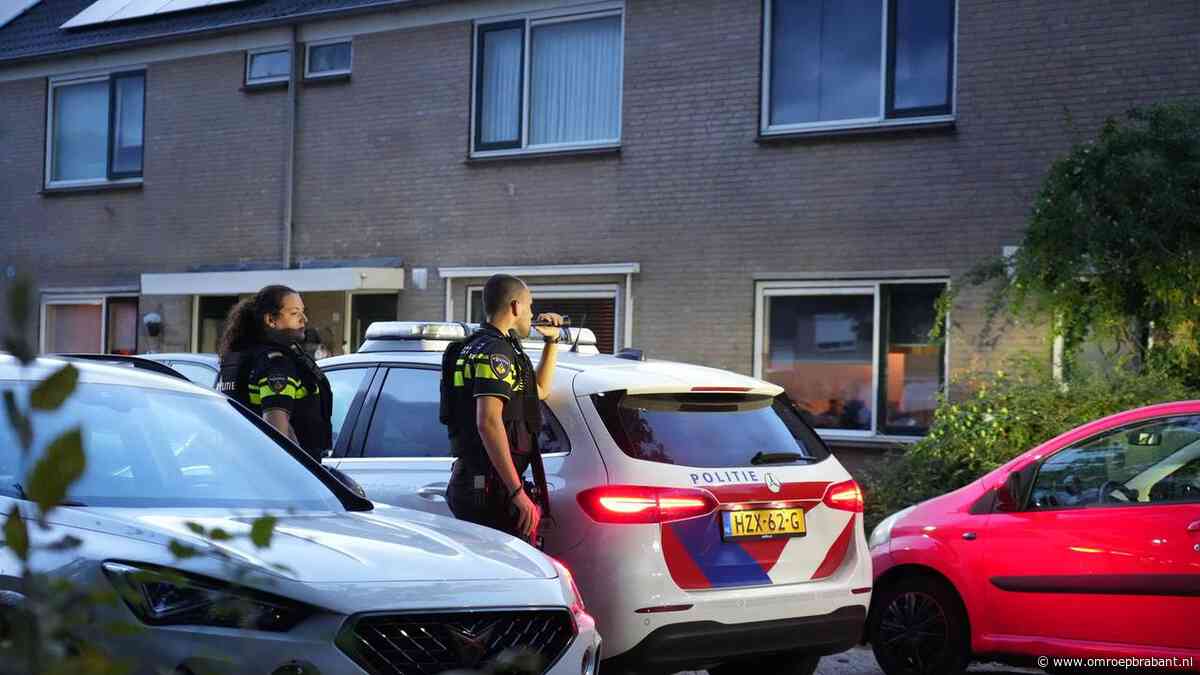 Melding over gewapende man op straat: politie en Marechaussee komt in actie