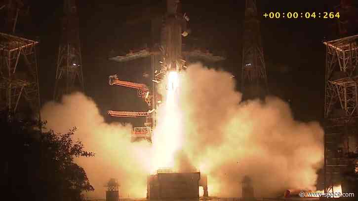 India sends Earth-imaging satellite toward geosynchronous orbit in milestone launch (video)