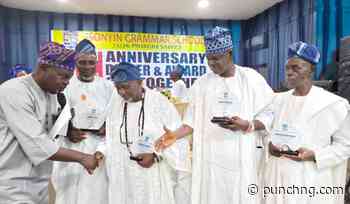Ogun school alumni mark golden jubilee with solar project