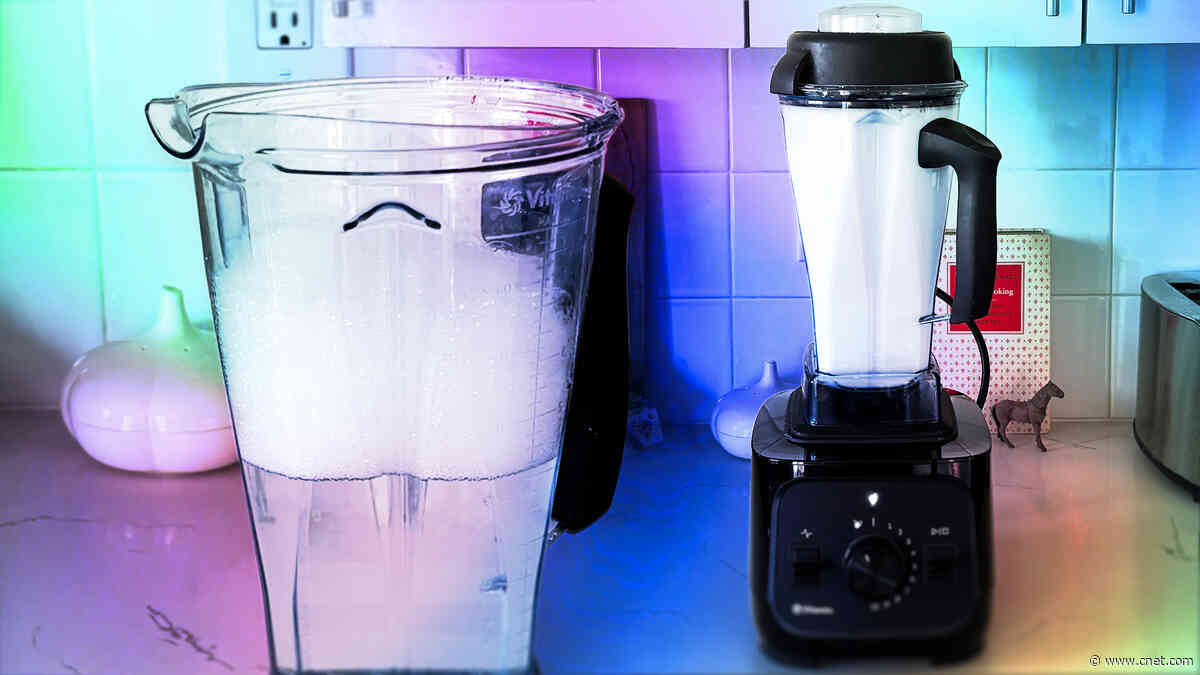 It’s Silly I Didn’t Learn This 60-Second Blender Cleaning Trick Earlier 