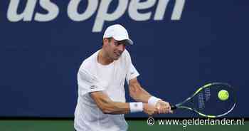 Van de Zandschulp klopt verrassend De Minaur en bereikt derde ronde US Open