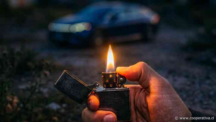 Crueldad: Metieron a conductor de aplicación al maletero de su auto y le prendieron fuego