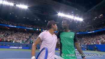 Touching moment between 20yo and Monfils