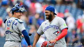 Blue Jays close in on Guardians in wild-card chase, but Cleveland has an extra game to play