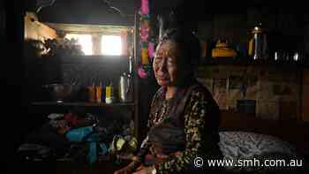 In Nepal, hope gives way to grief. Few are counting on miracles