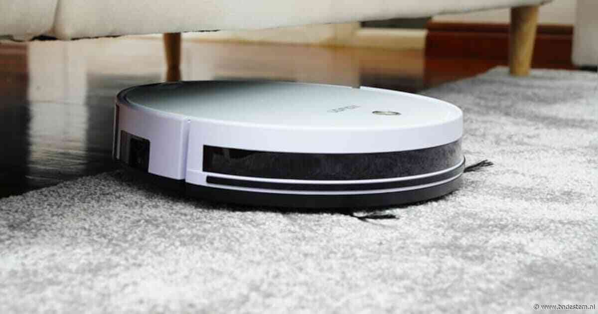Man uit Taiwan betrapt overspelige vrouw via camera van robotstofzuiger, maar moet zelf de gevangenis in