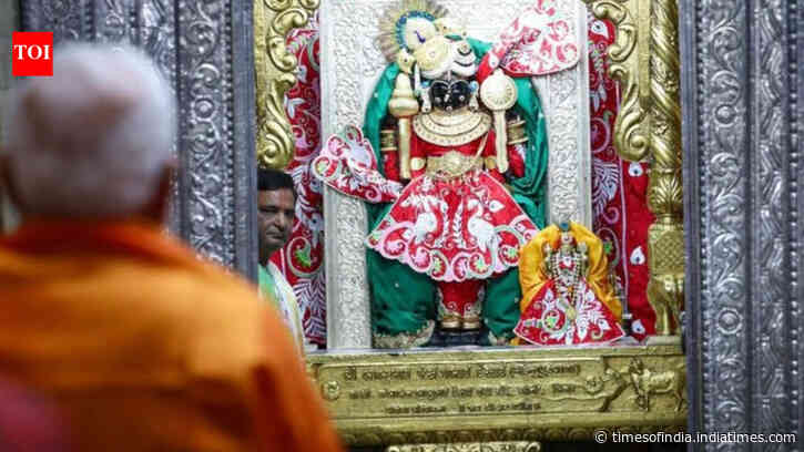 'Profound inspiration for selfless action': PM Modi extends greetings to nation on Janmashtami
