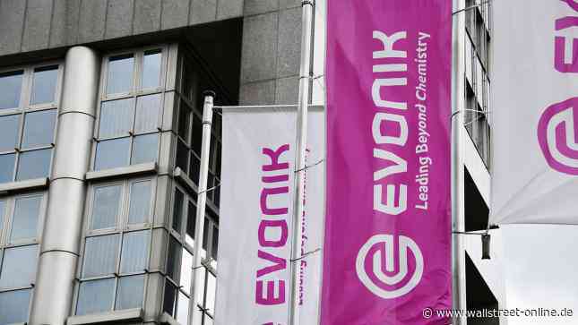 Aktie kaufen oder verkaufen: Evonik Industries Aktie kaufen oder verkaufen: Analystenbewertungen im August `26