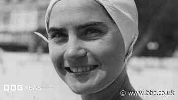 Tributes to 'inspirational' cross-channel swimmer