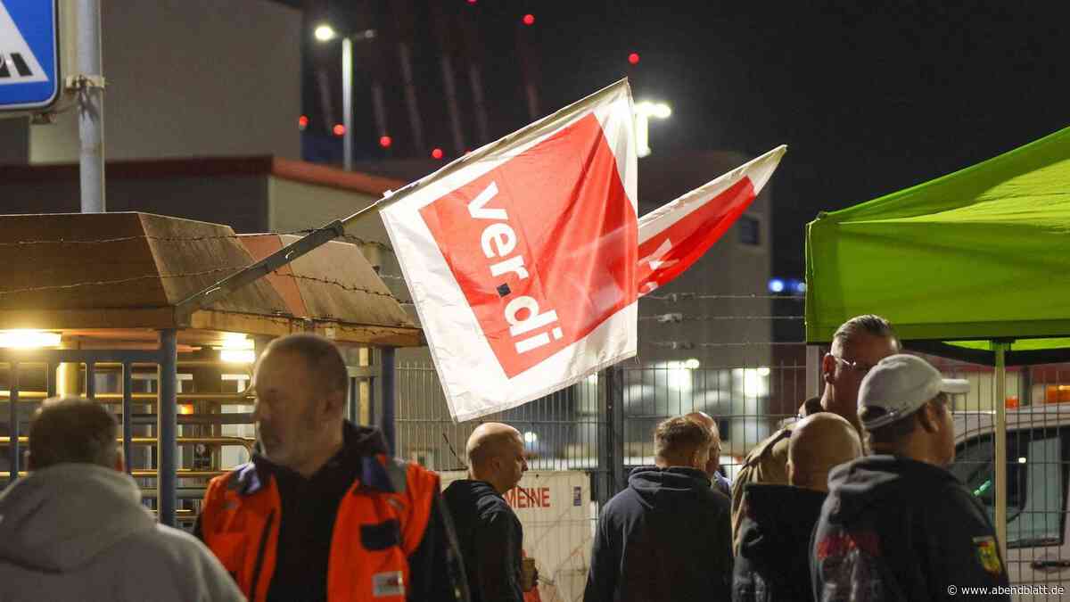 Warnstreik im Hamburger Hafen: Heute startet  große Demo mit Staugefahr