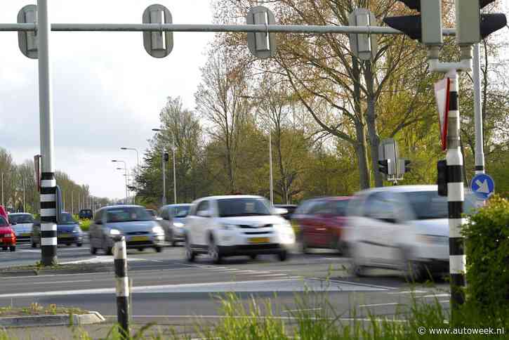 Wegverkeer stootte vorig jaar iets minder CO2 uit